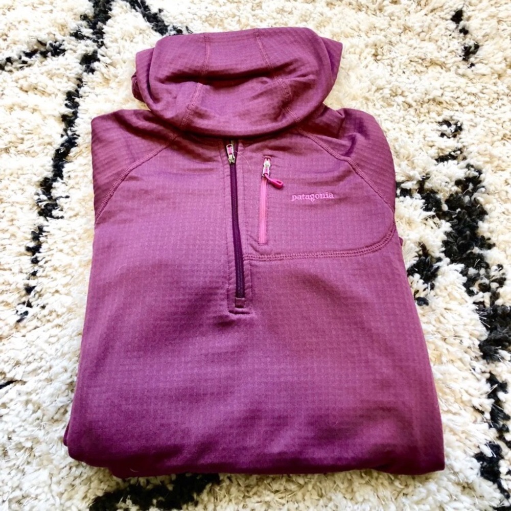 Patagonia R1 Hooded Pullover Women’s M Half Zip